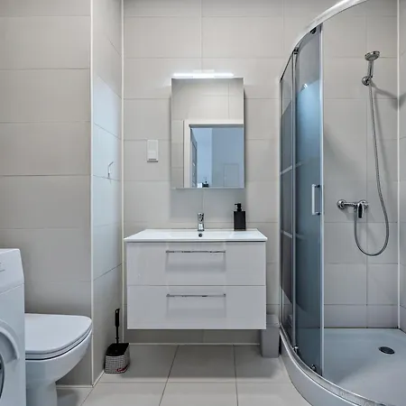 Wrzeszcz - Parking&balcony - By Rentujemy Apartamento